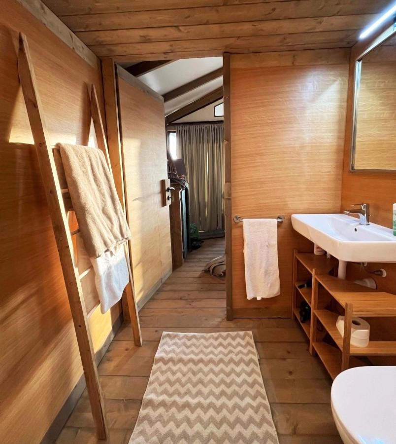 ホテル Glamping - Il Giardino Di San Giorgio "Armida" Montorgiali エクステリア 写真
