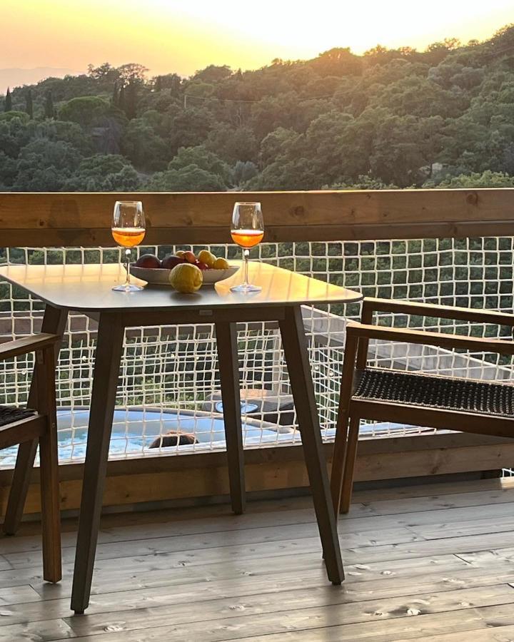 ホテル Glamping - Il Giardino Di San Giorgio "Armida" Montorgiali エクステリア 写真